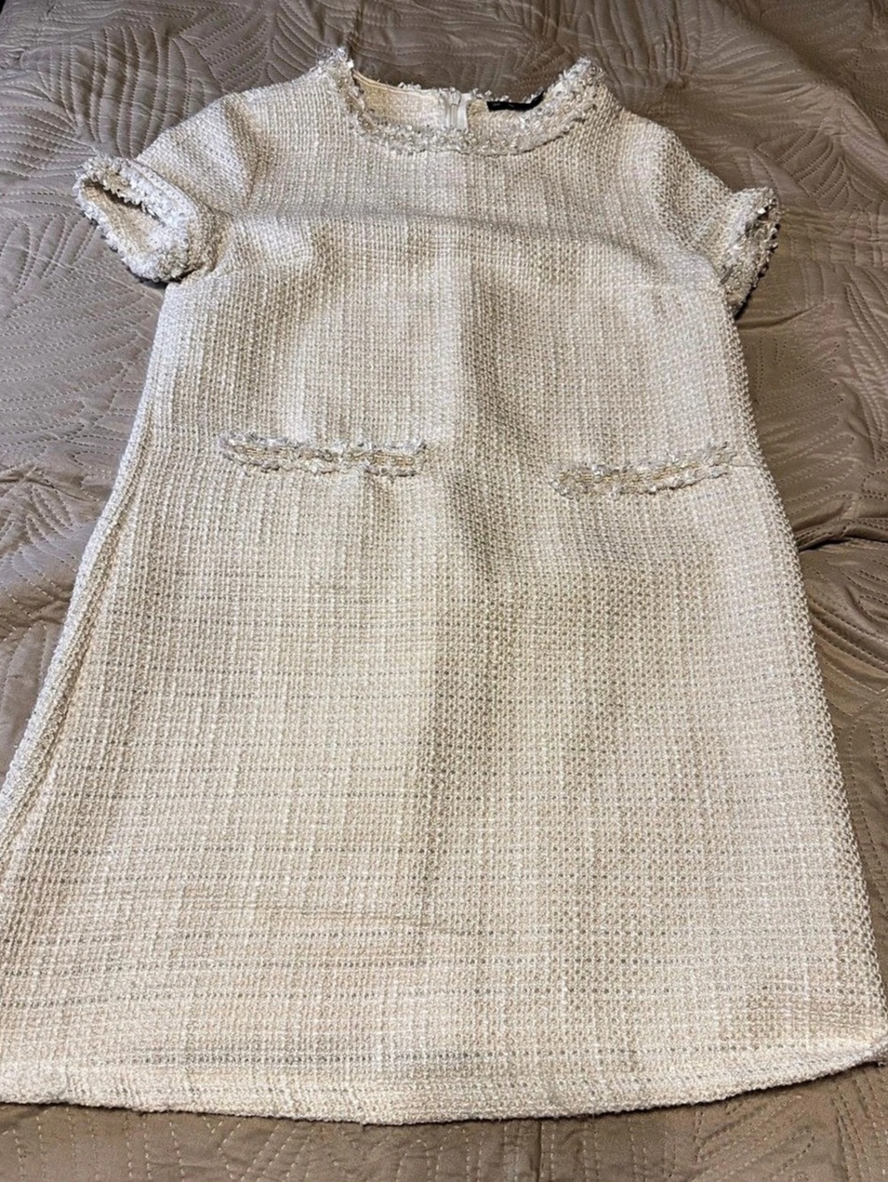 SHEIN dress Tweed Mini Dress in White with decorative faux pearls, Size Small